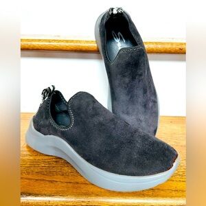 Seven Electra Suede slip ons size 9 waterproof